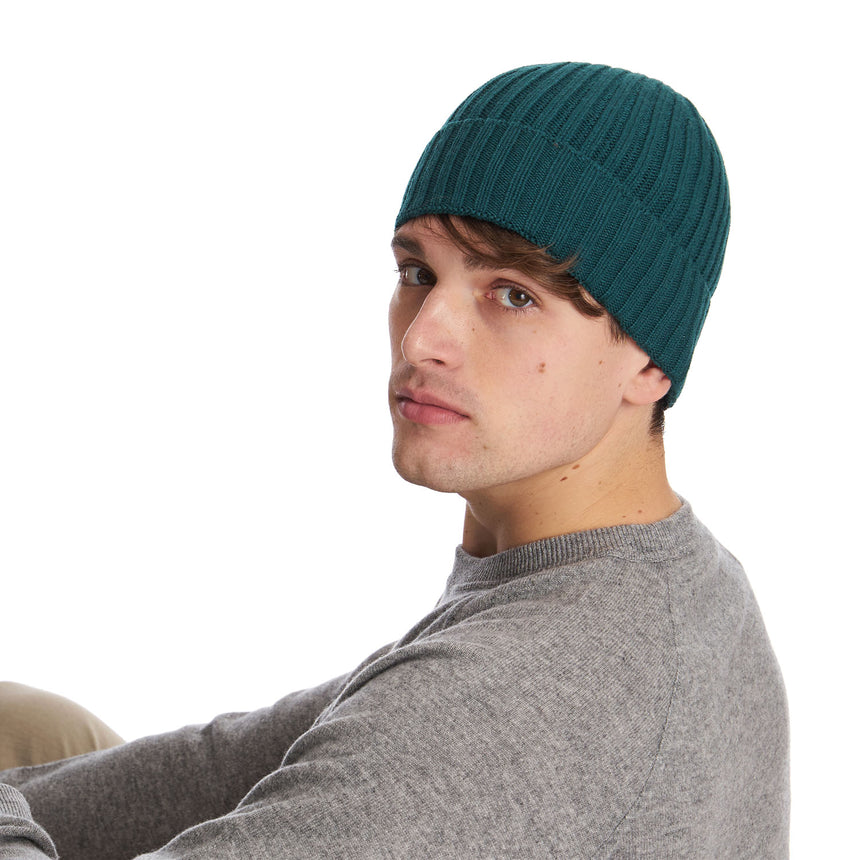 DARK GREEN RIBBED BEANIE