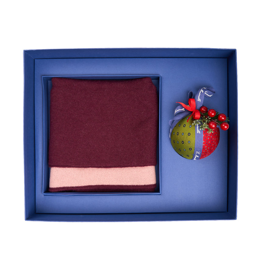 BOX DI NATALE CON SCALDACOLLO BORDEAUX IN CASHMERE