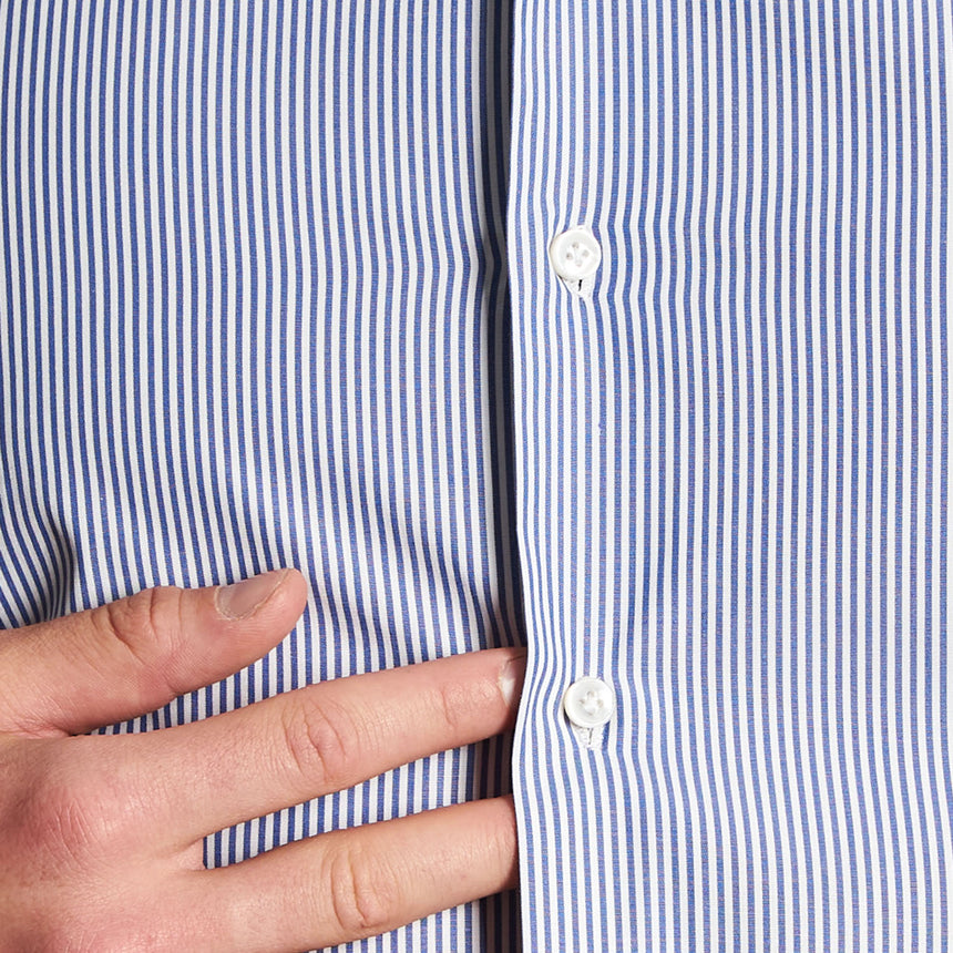 REGULAR WHITE AND BLUE STRIPED CLASSIC SHIRT