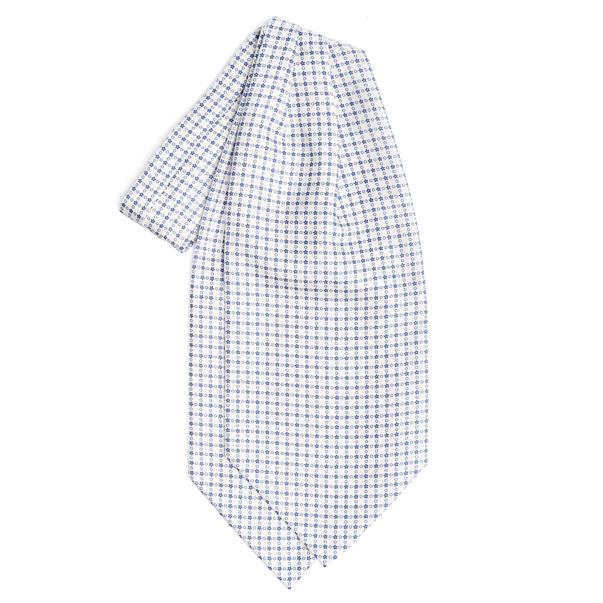 WHITE SILK ASCOT TIE