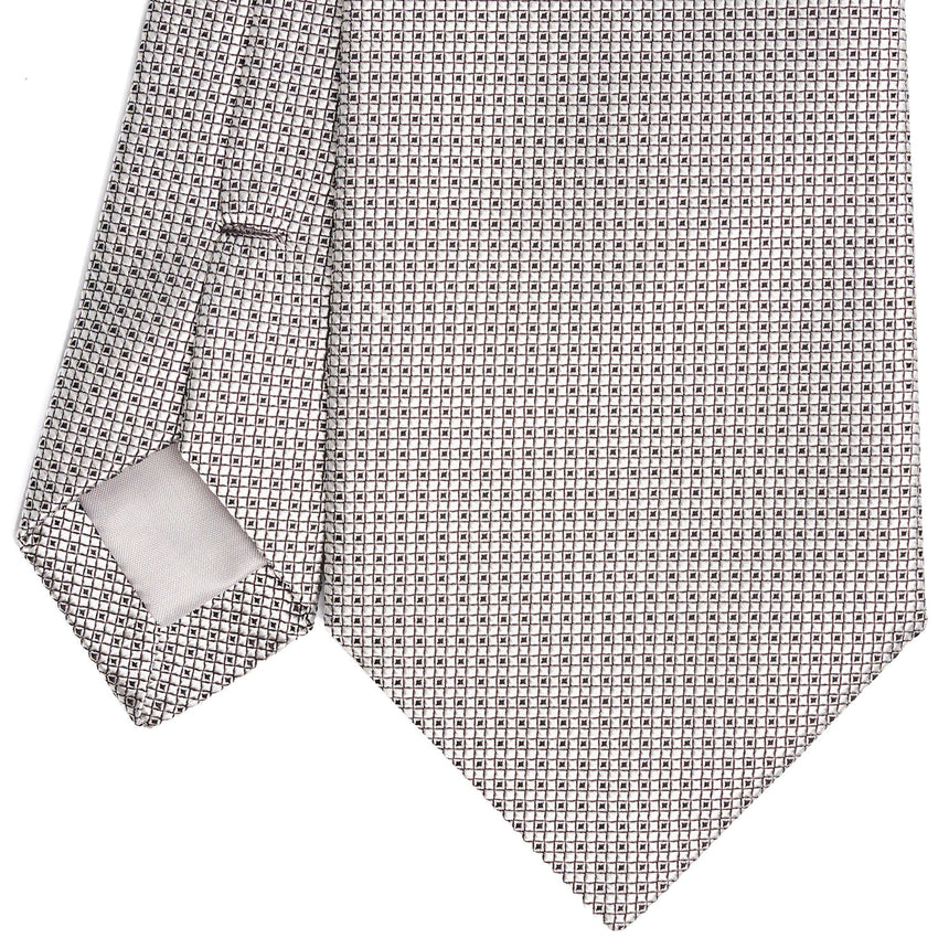 LIGHT GREY CEREMONIAL TIE