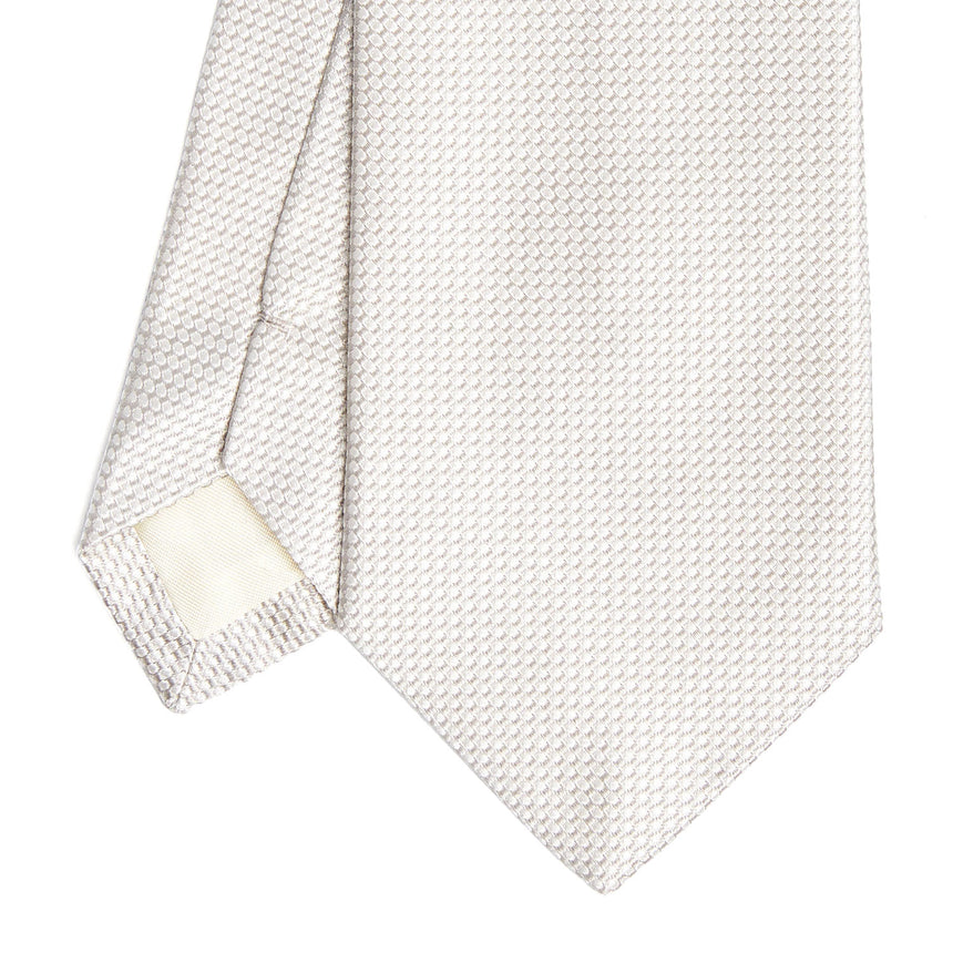 LIGHT GREY CEREMONIAL TIE