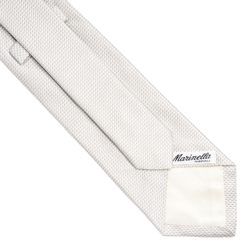 LIGHT GREY CEREMONIAL TIE