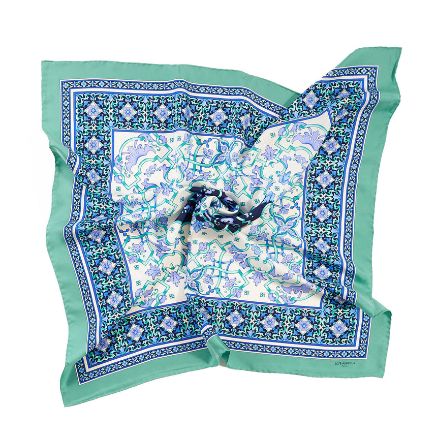 LIGHT GREEN SILK SCARF 90