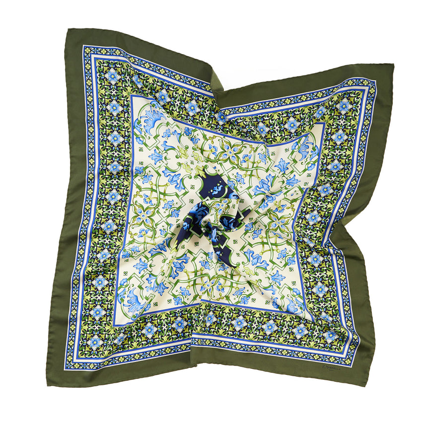 FOULARD IN SETA 90 VERDE OLIVA