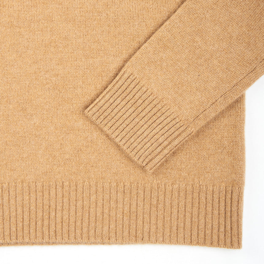 CAMEL TURTLENECK