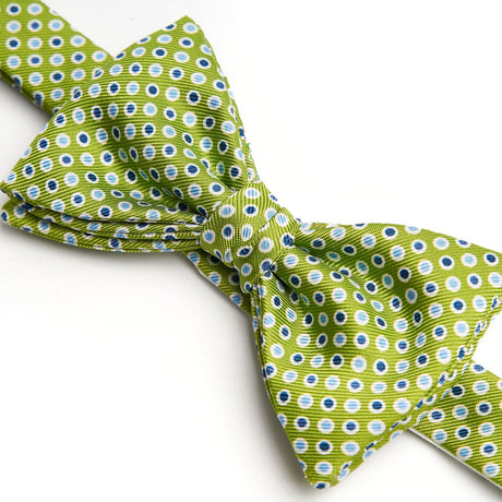 LIGHT GREEN PRE-KNOTTED SILK BOWTIE