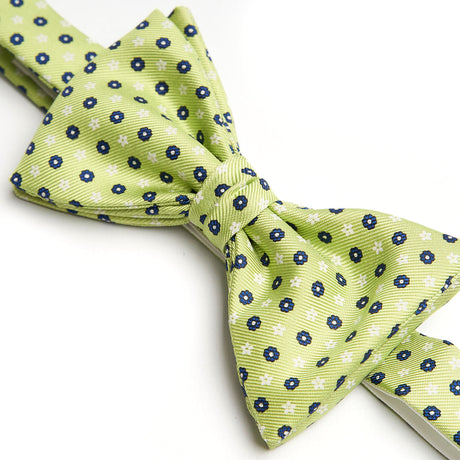 LIGHT GREEN PRE-KNOTTED SILK BOWTIE