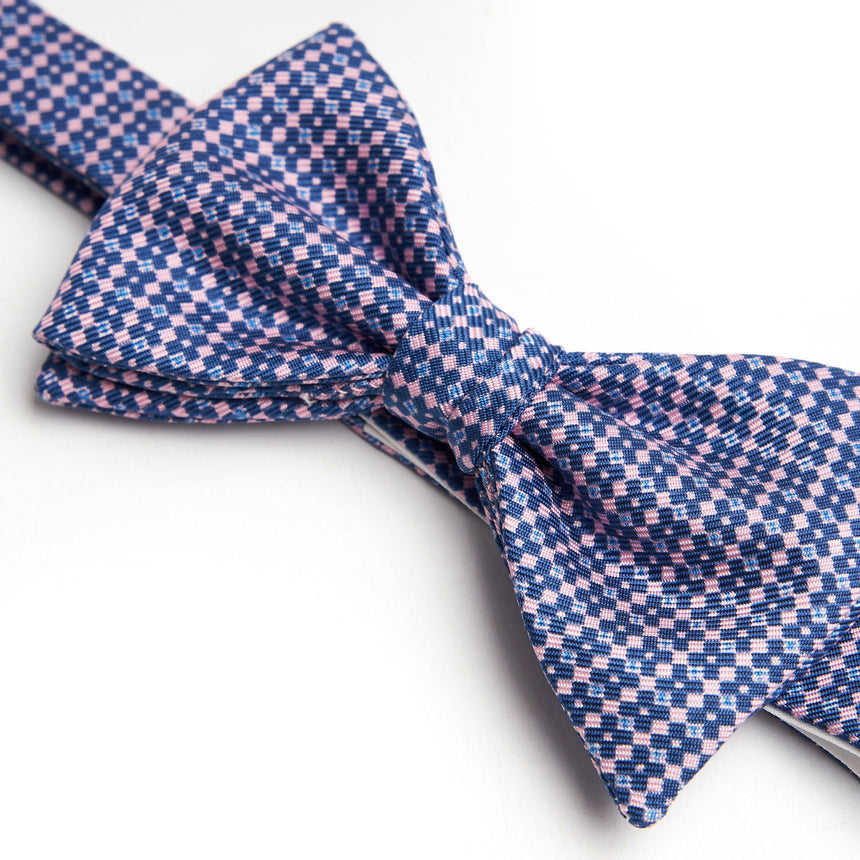 BLUETTE PRE-KNOTTED SILK BOWTIE