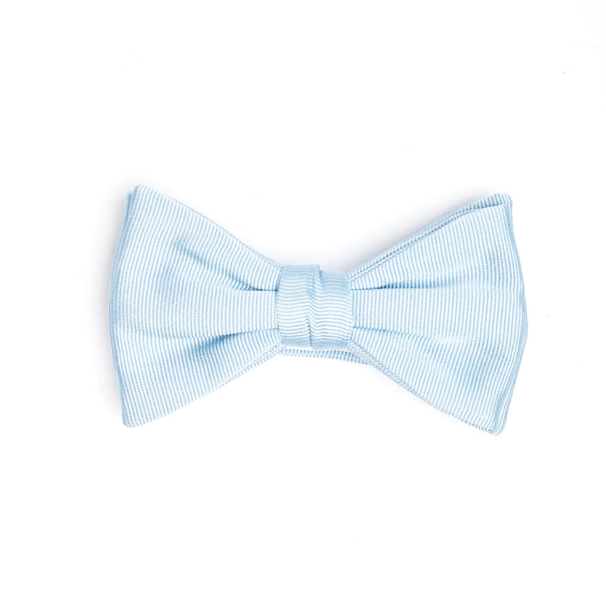 LIGHT BLUE PRE-KNOTTED SILK BOWTIE