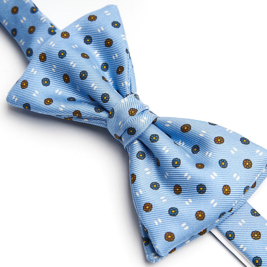 LIGHT BLUE PRE-KNOTTED SILK BOWTIE