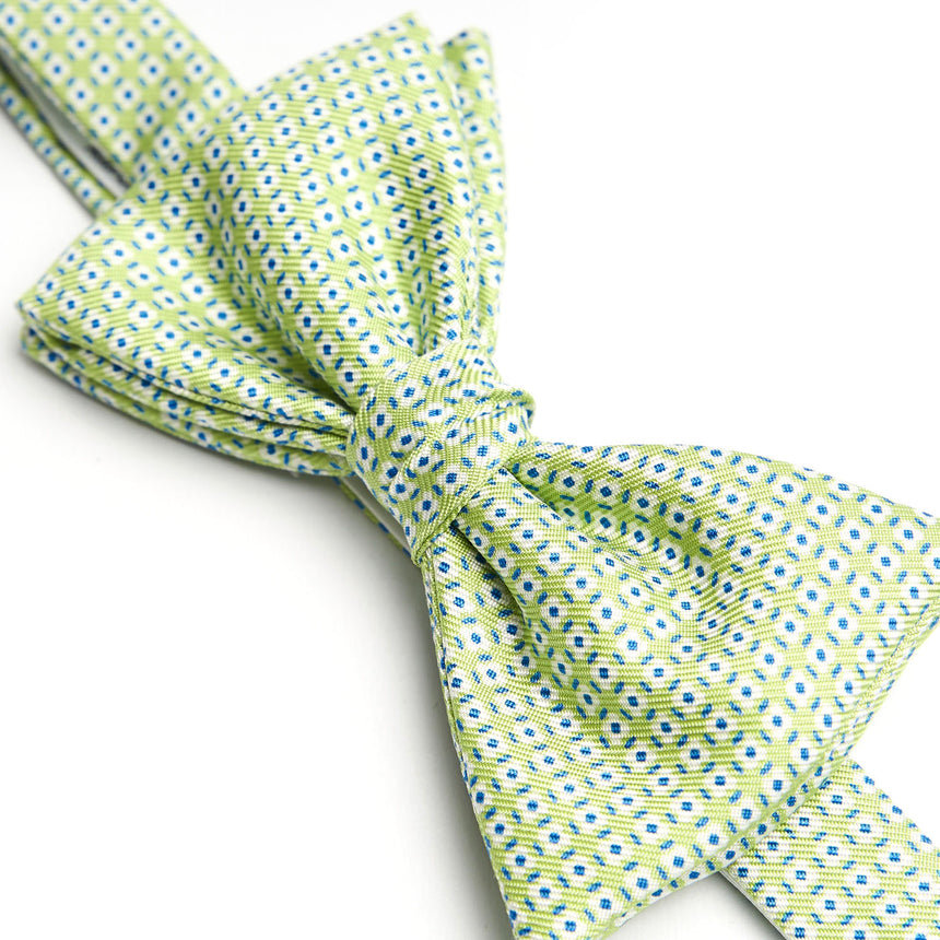 LIGHT GREEN PRE-KNOTTED SILK BOWTIE