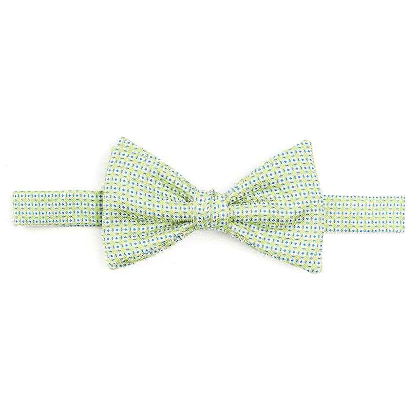 LIGHT GREEN PRE-KNOTTED SILK BOWTIE