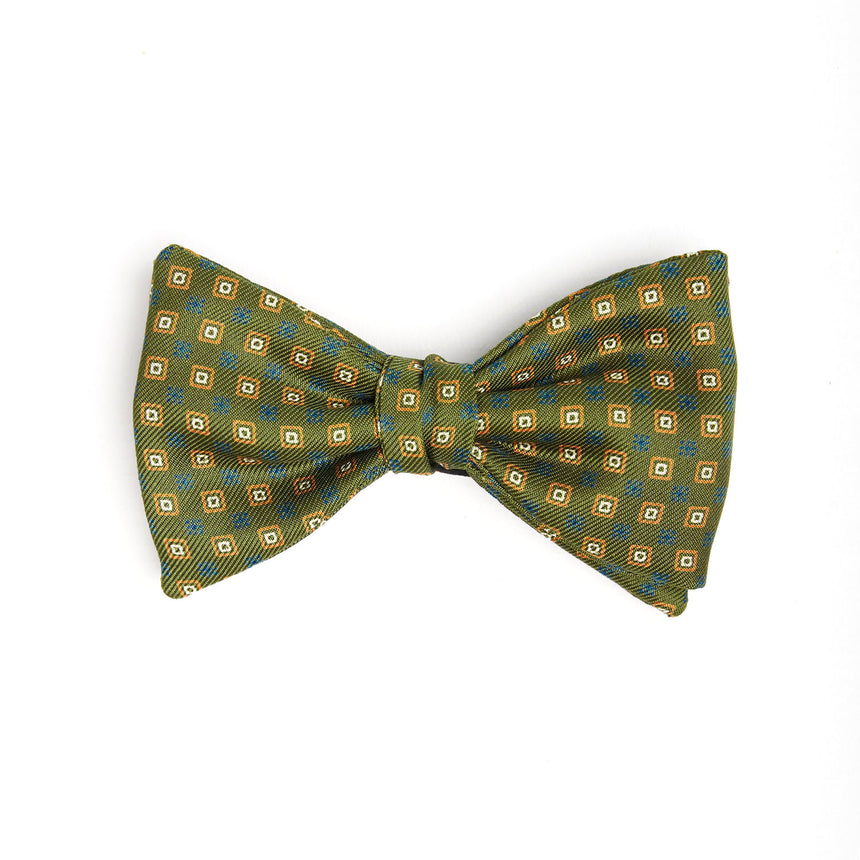 OLIVE GREEN PRE-KNOTTED BOWTIE