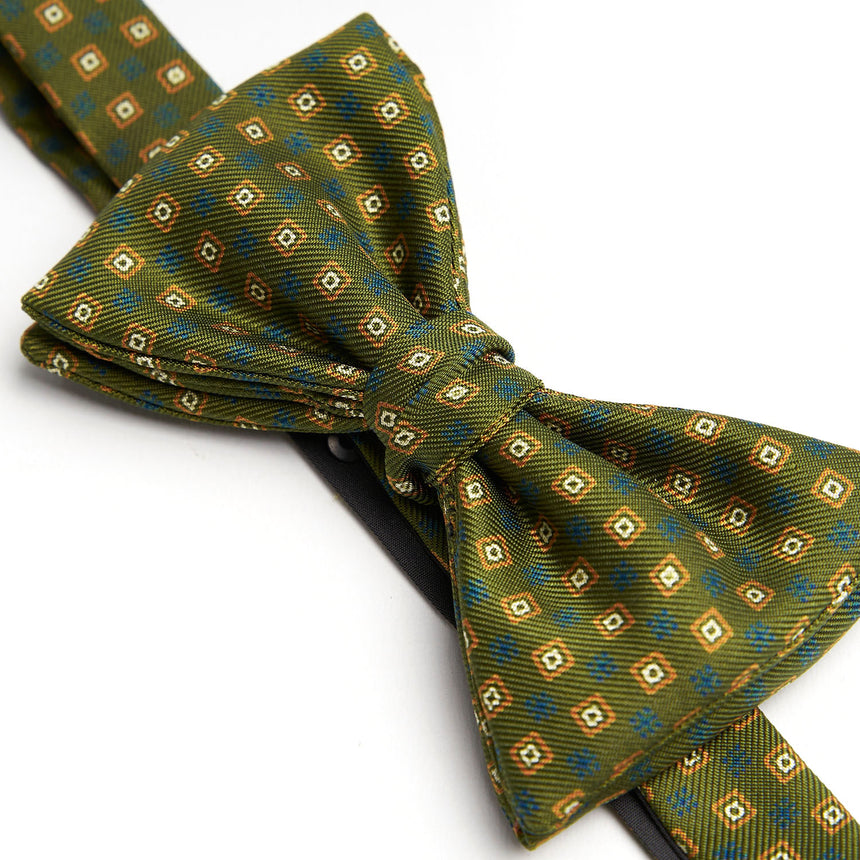 OLIVE GREEN PRE-KNOTTED BOWTIE