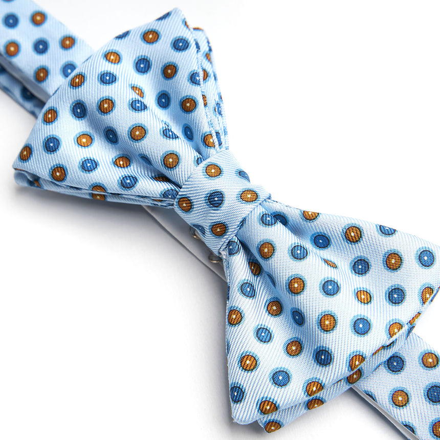 LIGHT BLUE PRE-KNOTTED BOWTIE