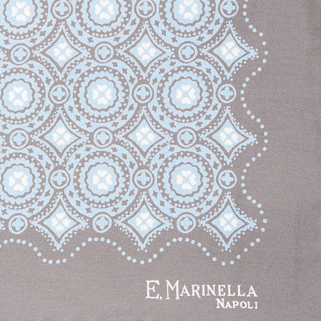 LIGHT GREY HAND-PRINTED SILK POCKET SQUARE