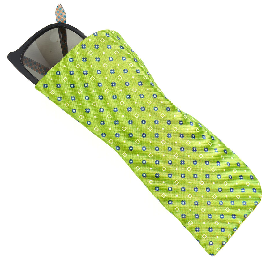 GREEN GLASSES CASE