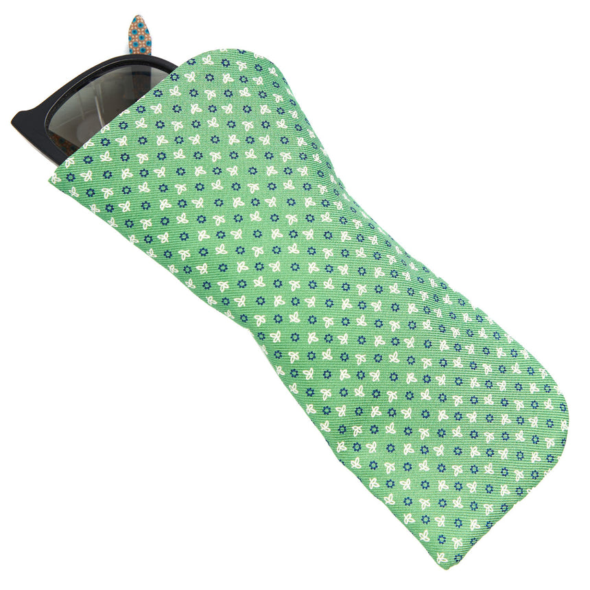 GREEN GLASSES CASE